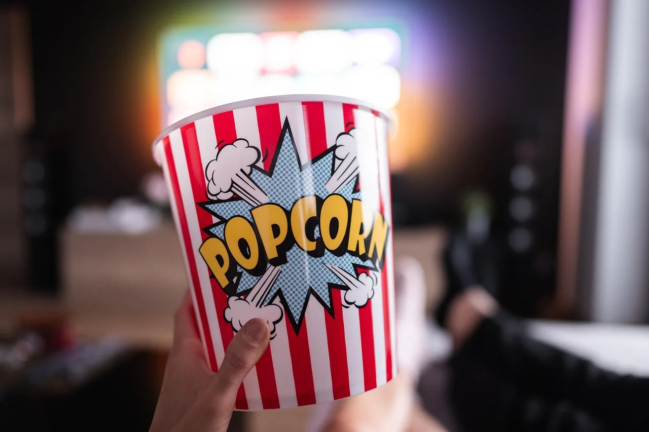 popcorn, watching, food, tv, television, snack, entertainment, movie, closeup