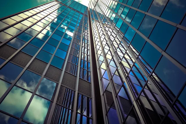 architecture, skyscraper, glass facades, modern, facade, sky, building, düsseldorf, city, modern architecture, glass, modern building, glass front, windows, nature, glass windows, reflection, exterior, perspective, office building, urban, high, downtown, low angle shot, structure, mirroring. How to brief connected TV advertising in Manchester